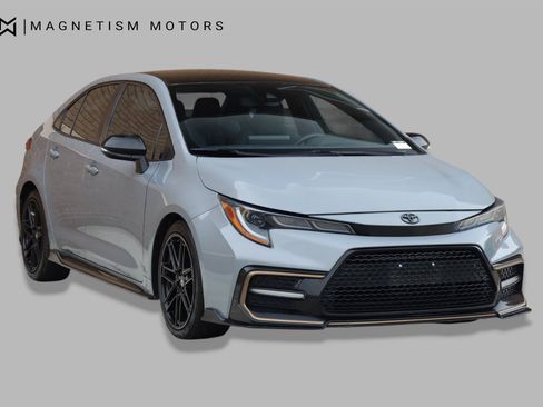 Used 2022 Toyota Corolla SE FWD image 4
