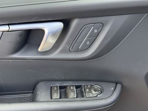 New 2026 Buick Enclave Sport Touring FWD image 19