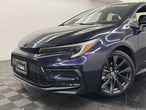 Used 2026 Toyota Corolla SE FWD image 4