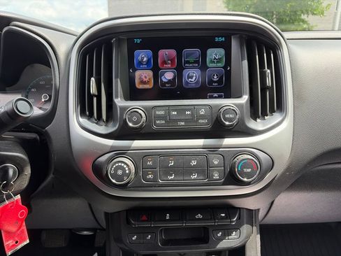 Used 2017 Chevrolet Colorado LT w/ Midnight Edition AWD/4WD image 10