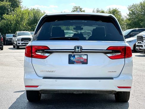 Used 2024 Honda Odyssey Touring image 14