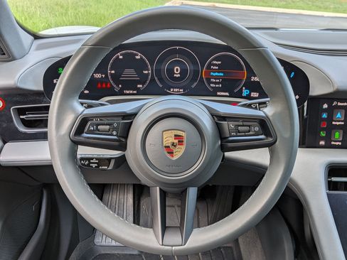 Certified 2023 Porsche Taycan RWD image 7