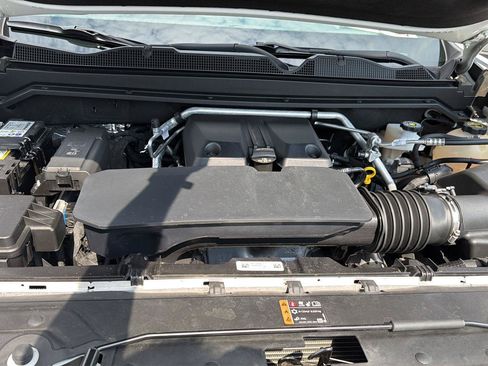 Used 2024 Chevrolet Colorado LT w/ LT Convenience Package RWD image 34