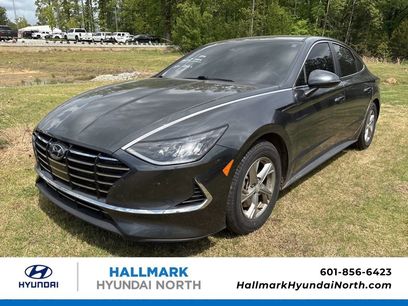Used 2022 Hyundai Sonata SE w/ Preferred Accessory Package