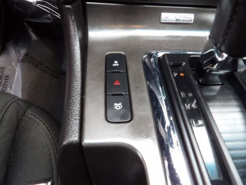 Used 2013 Ford Mustang Coupe image 14