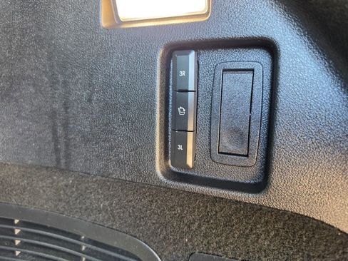 Used 2020 Lincoln Aviator Reserve w/ Equipment Group 201A RWD image 17