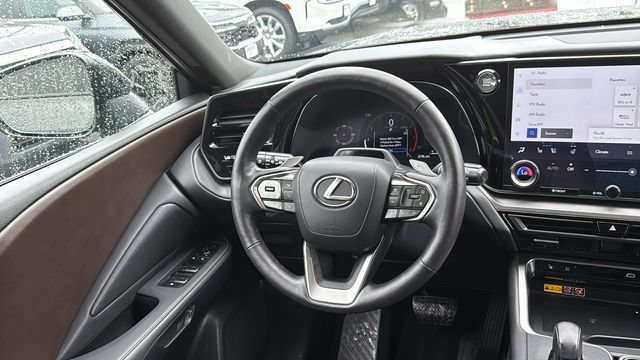Used 2024 Lexus TX 350 AWD w/ Captains Chair Package image 22