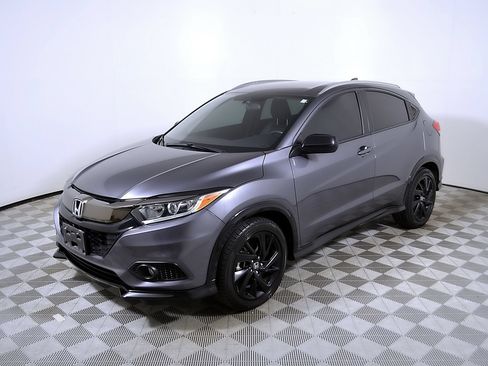 Used 2022 Honda HR-V Sport image 3