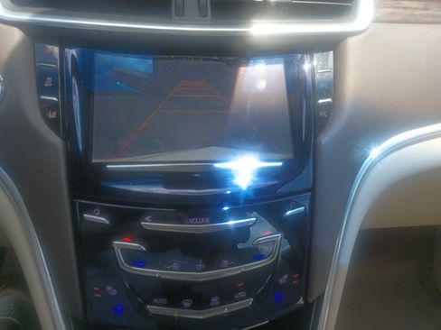 Used 2014 Cadillac XTS Luxury w/ Driver Awareness Package FWD image 22