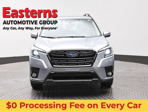 Used 2023 Subaru Forester Premium AWD/4WD image 2