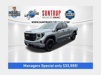 Used 2025 GMC Sierra 1500 Pro w/ Graphite Edition