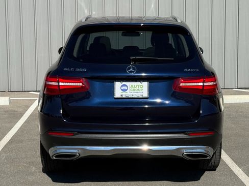 Used 2018 Mercedes-Benz GLC 300 4MATIC image 6