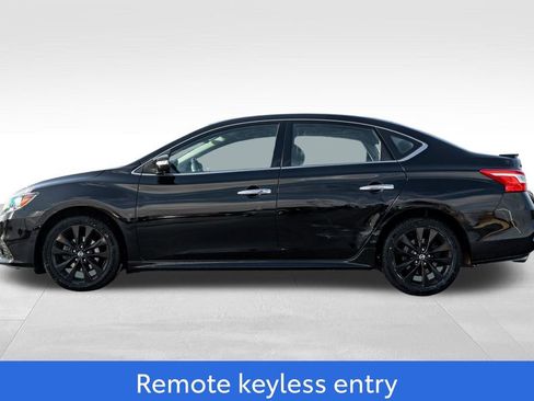 Used 2018 Nissan Sentra SR w/ Technology Package image 4