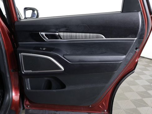 Used 2023 Kia Telluride EX X-Line image 30