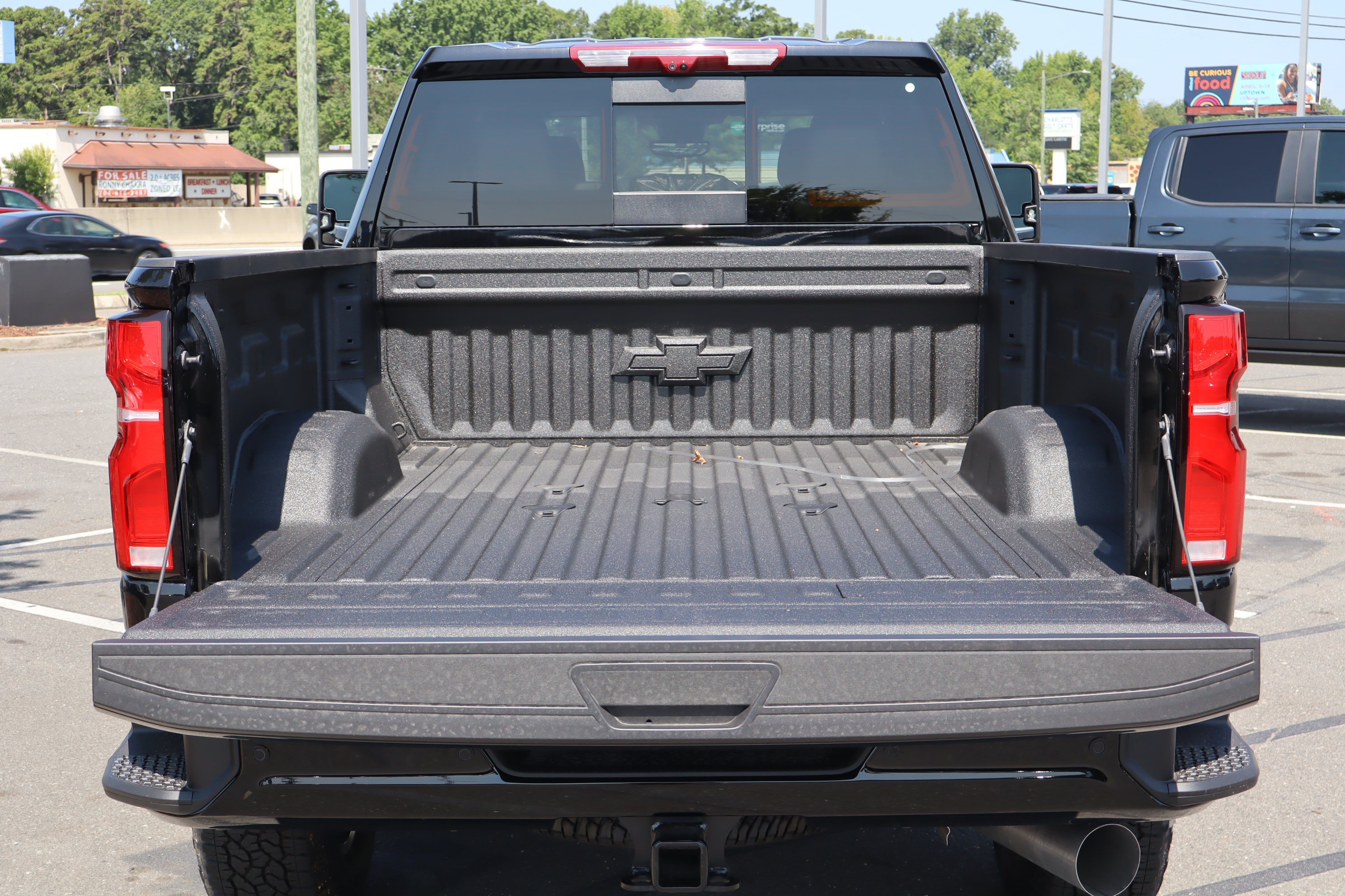 New 2026 Chevrolet Silverado 2500 High Country w/ High Country Premium Package AWD/4WD image 10