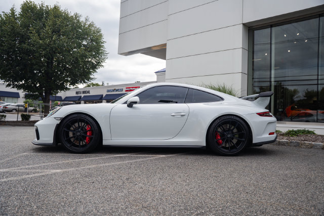 Used 2018 Porsche 911 GT3 RWD image 5
