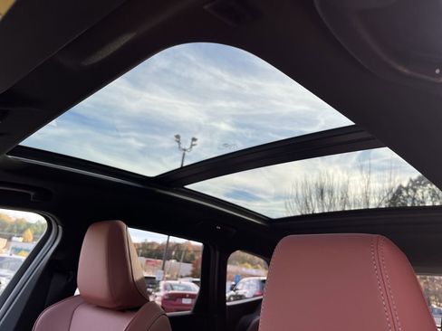 Used 2026 BMW X1 xDrive28i w/ M Sport Package image 30