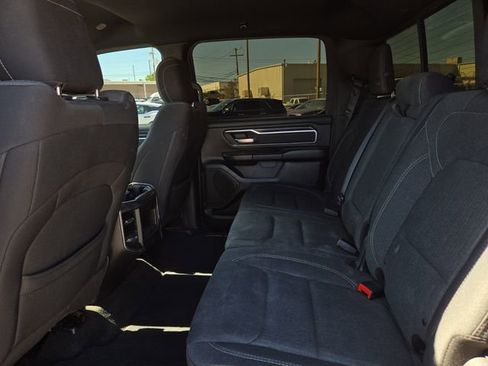 Used 2019 RAM 1500 Big Horn AWD/4WD image 10
