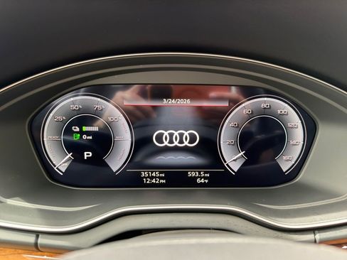 Used 2023 Audi Q5 e Premium Plus w/ Premium Plus Package image 16