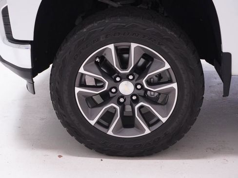 Used 2021 Chevrolet Silverado 1500 LT w/ Texas Edition Plus image 9