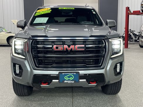 Certified 2024 GMC Yukon XL AT4 w/ Technology Package AWD/4WD image 6