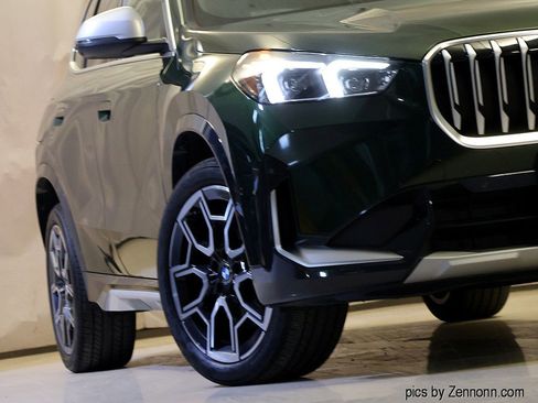 Certified 2024 BMW X1 xDrive28i w/ Technology Package AWD/4WD image 4