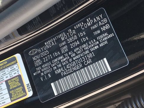 New 2026 Hyundai Elantra SE image 21