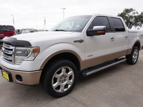 Used 2013 Ford F150 King Ranch w/ King Ranch Luxury Pkg image 3