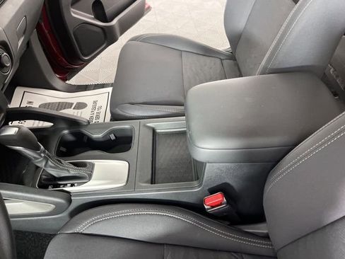 Used 2023 Nissan Frontier SV w/ Technology Package image 28