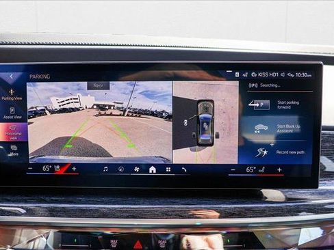 Used 2025 BMW 740i xDrive image 17