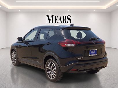 Used 2024 Nissan Kicks SV