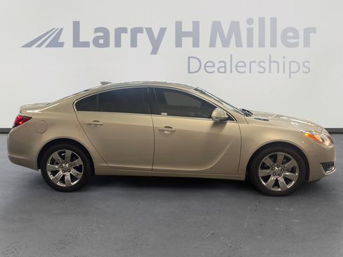 Used 2016 Buick Regal FWD image 6