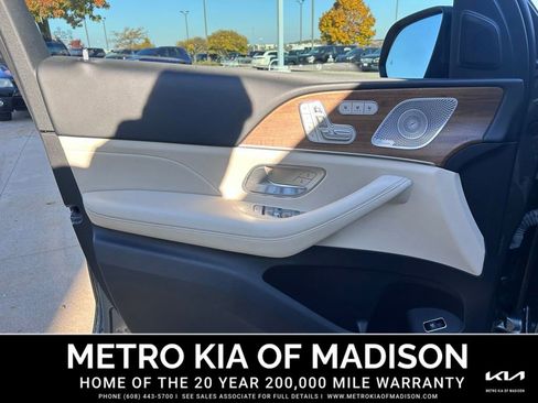 Used 2022 Mercedes-Benz GLE 350 4MATIC image 11