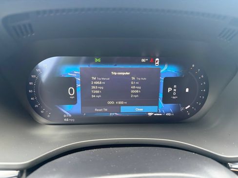 Used 2026 Volvo XC60 B5 Plus AWD/4WD image 9