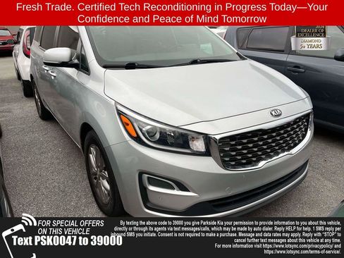 Used 2020 Kia Sedona EX image 1