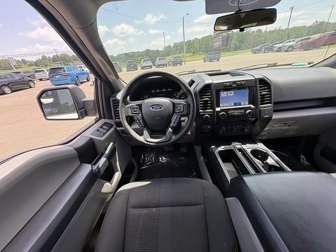 Used 2018 Ford F150 XL w/ Equipment Group 101A Mid AWD/4WD image 21