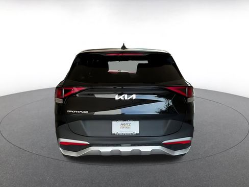 Used 2025 Kia Sportage LX image 10