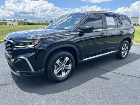 Certified 2025 Honda Pilot EX-L image 5