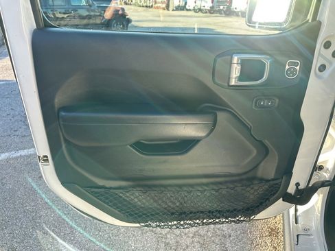 Used 2020 Jeep Gladiator Rubicon image 56