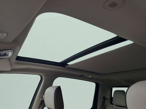 Used 2025 RAM 1500 Laramie w/ Trailer Tow Group image 19