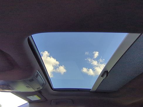 Used 2019 Volkswagen Jetta R-Line image 20