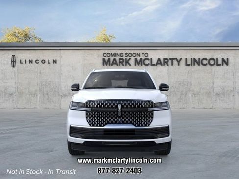 New 2026 Lincoln Navigator Reserve AWD/4WD image 6