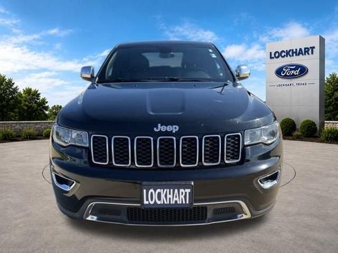 Used 2017 Jeep Grand Cherokee Limited RWD image 3