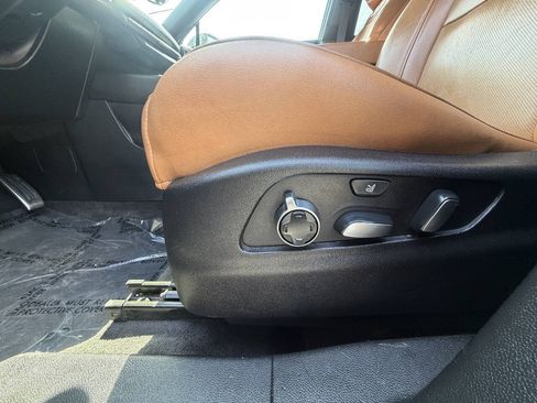Used 2019 Cadillac XT4 Sport FWD image 22