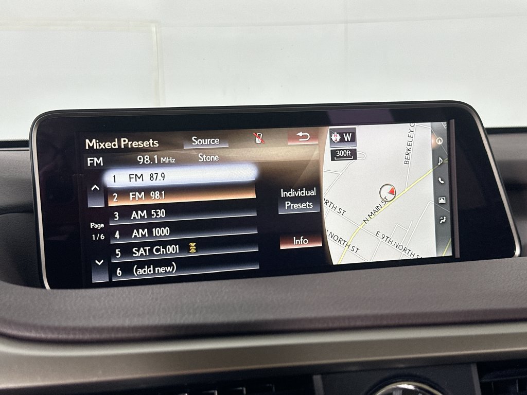 Used 2019 Lexus RX 350 FWD w/ Luxury Package image 32