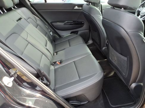 Used 2022 Kia Sportage Nightfall Edition w/ Nighfall AWD Premium Package image 27
