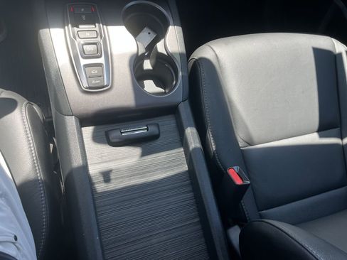 Used 2022 Honda Pilot Black Edition image 34