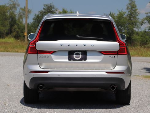Used 2020 Volvo XC60 T6 Momentum w/ Protection Package image 3