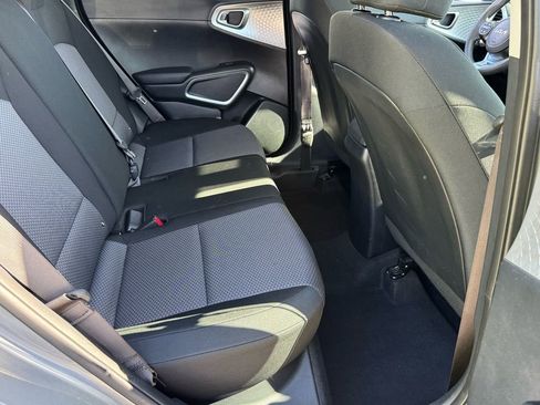 Used 2024 Kia Soul LX w/ Option Group 015 image 18