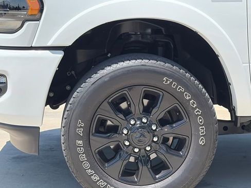 Used 2023 RAM 2500 Limited AWD/4WD image 5